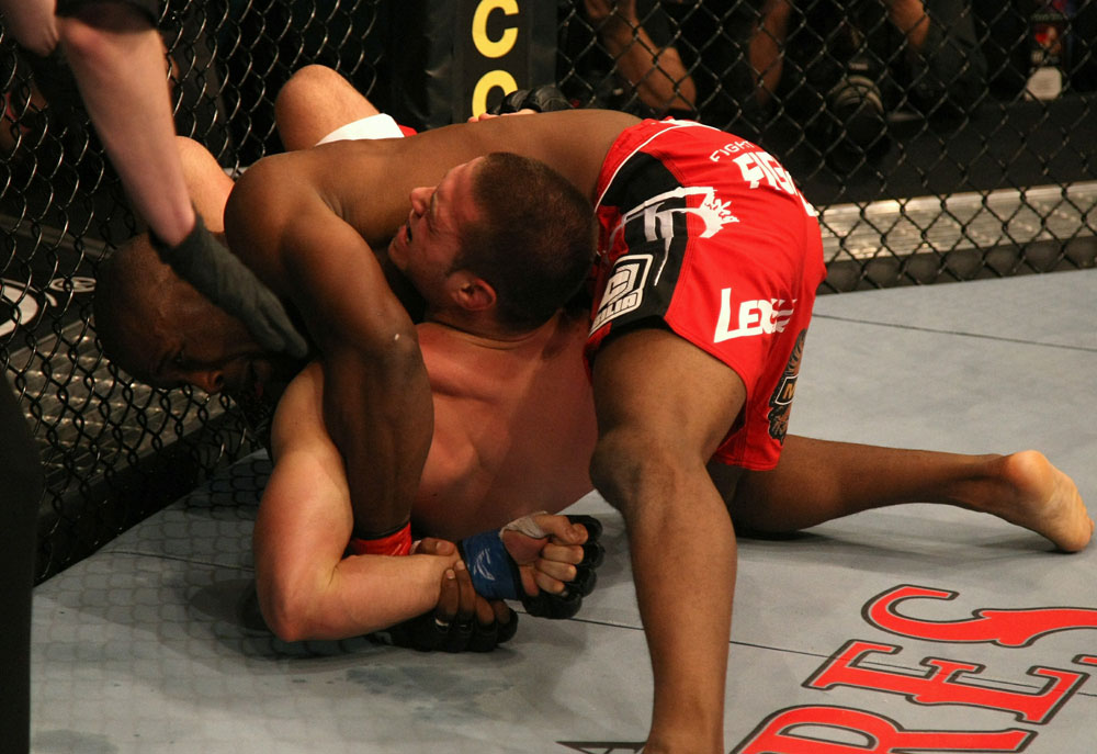 Greg Soto vs. Daniel Roberts (Foto via Zuffa LLC)