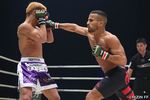 Khalid Taha (re.) im Duell mit Takafumi Otsuka (Foto: Rizin FF)